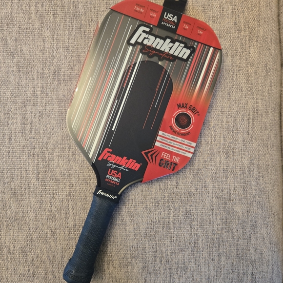 Brand New Pickleball Paddle - Picture 2 of 4